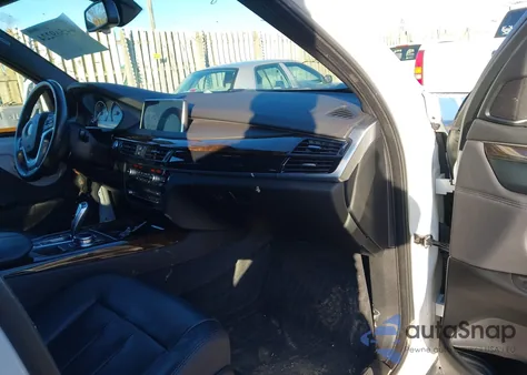 2017 BMW X5 xDrive35I z USA, uszkodzony, nr VIN 5UXKR0C34H0V70842